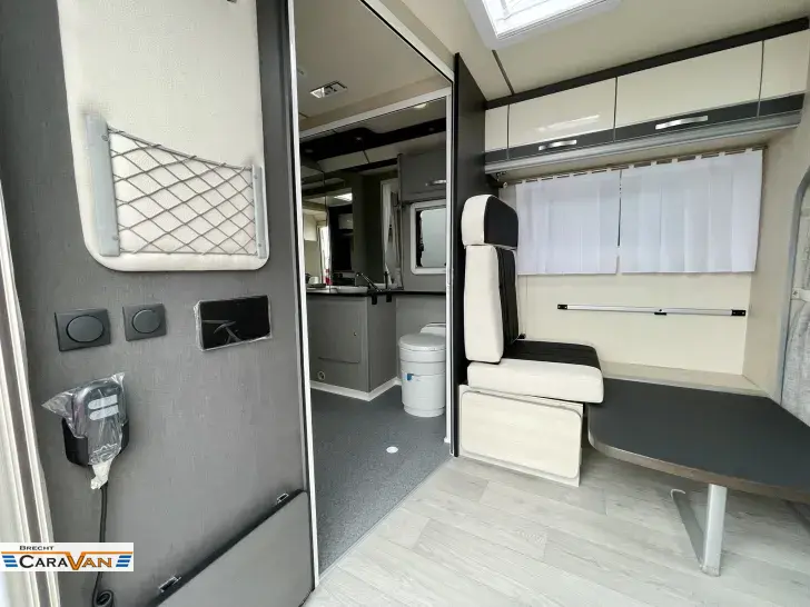 Fahrzeugbild Across Car Aero 689 CDH barrierefrei im Bestellvorlauf #7