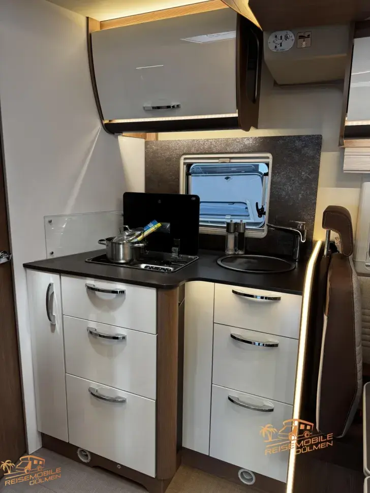 Fahrzeugbild Bürstner Lyseo TD Harmony Line 727 G #22