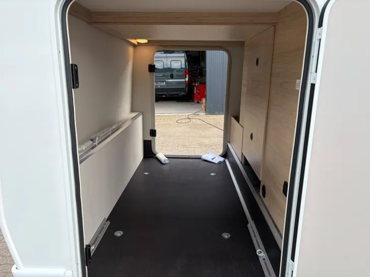 Fahrzeugbild Weinsberg CaraCompact 600 MEG EDITION [PEPPER] MJ2027 #41