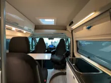 Fahrzeugbild Westfalia Columbus 600 D/Festbett/Klima/Markise/AHK/160 PS #12