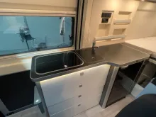 Fahrzeugbild Westfalia Columbus 600 D/Festbett/Klima/Markise/AHK/160 PS #15