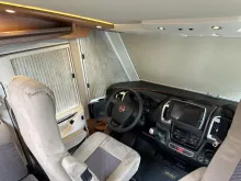 Fahrzeugbild Carthago c-tourer I I 150 Dachklimaanlage/automatisch SAT #11