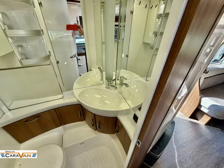 Fahrzeugbild Hobby Prestige 620 CL Hubstützen E&P Mover, Markise #12