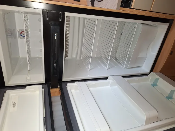 Fahrzeugbild Dethleffs Camper 530 FSK gepflegter Familienwohnwagen #4