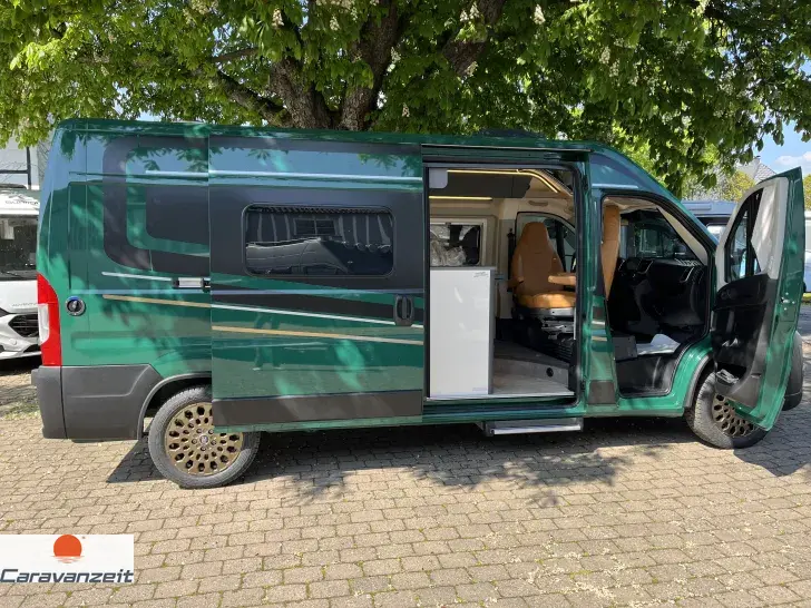 Fahrzeugbild Laika Kosmo 60 Chassis Paket Supremo #11
