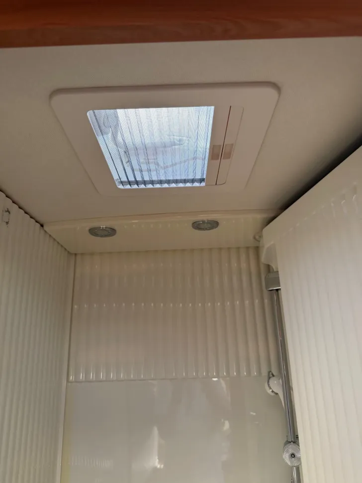 Fahrzeugbild Dethleffs Globebus T 004 #12