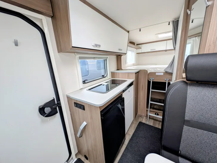 Fahrzeugbild Carado VAN V337 Pro+ Sie sparen 8.293,-€! #9