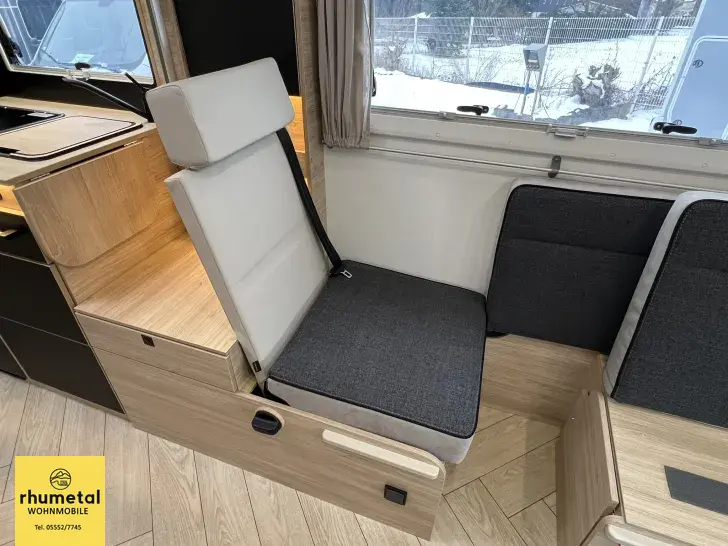 Fahrzeugbild Challenger Teilintegriert 270 Graphite Edition -9-26 #72