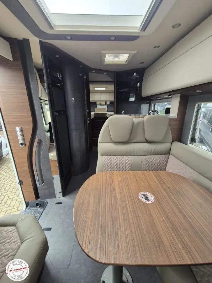 Fahrzeugbild Carthago chic c-line I 4.9 LE L Listenpreis: 183.340€ #9