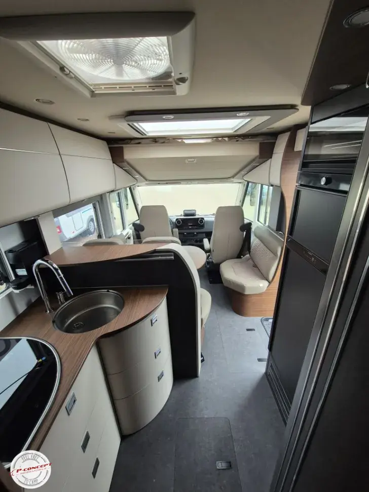 Fahrzeugbild Carthago chic c-line I 4.9 LE L Listenpreis: 183.340€ #8