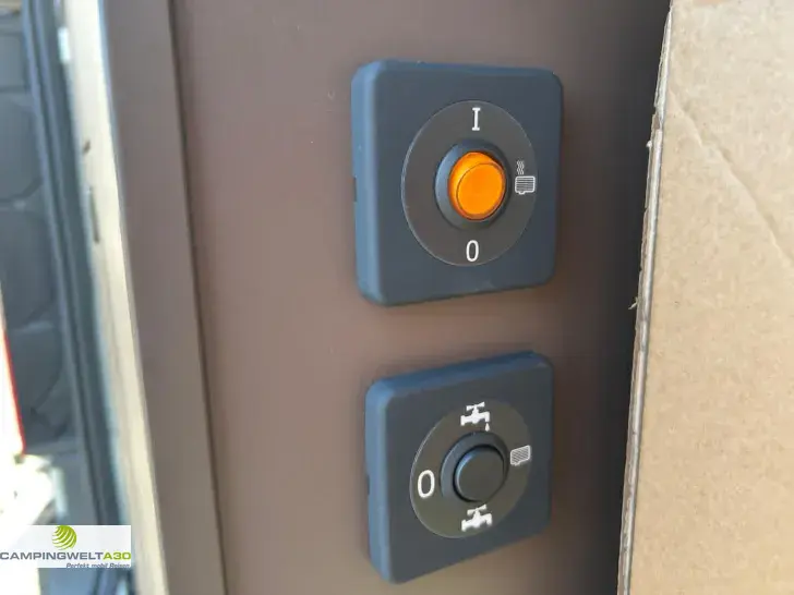 Fahrzeugbild Bürstner Habiton HMX 6.0*Schlafdach*Markise*NAVI* #17
