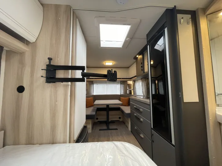 Fahrzeugbild Hobby De Luxe 460 UFe IC-Line MJ 2026 #32