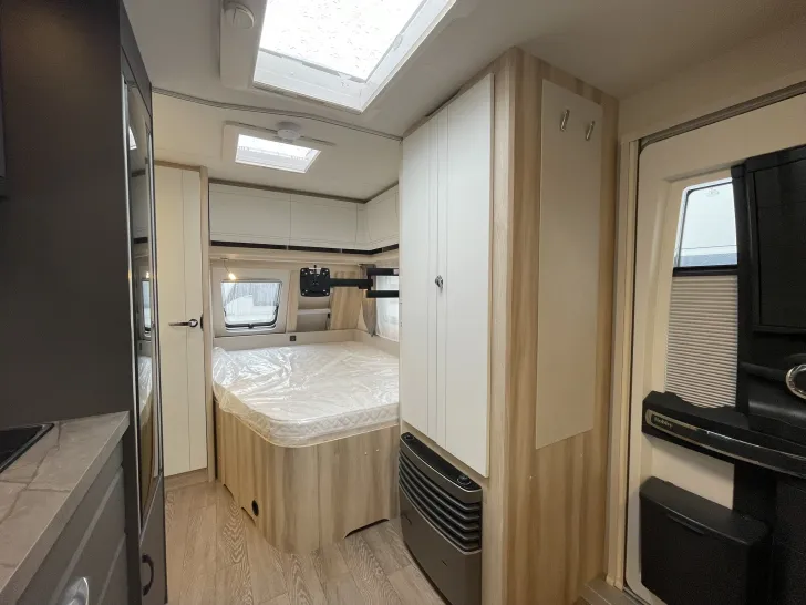 Fahrzeugbild Hobby De Luxe 460 UFe IC-Line MJ 2026 #33