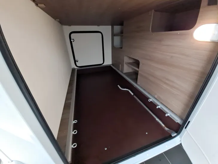 Fahrzeugbild Carado T 328 Pro+, LTE, TV, Solar, 3. Bett #18