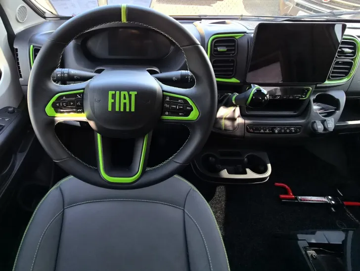 Fahrzeugbild Dethleffs Globetrail 75K 640 ES Fiat *!!!EINZELSTÜCK!!!* #17