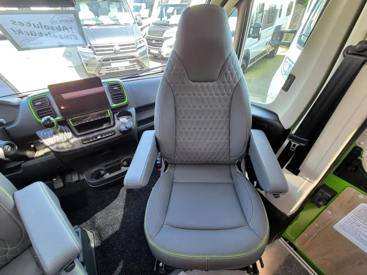 Fahrzeugbild Dethleffs Globetrail 75K 640 ES Fiat *!!!EINZELSTÜCK!!!* #22
