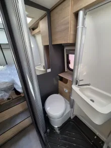 Fahrzeugbild Dethleffs Globetrail 75K 640 ES Fiat *!!!EINZELSTÜCK!!!* #27