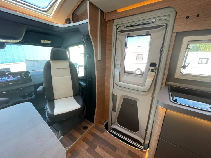 Fahrzeugbild Weinsberg CaraCompact Suite 640 MEG ED. [PEPPER] MJ2026 #20