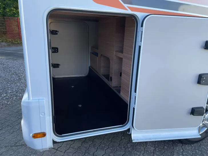 Fahrzeugbild Weinsberg CaraCompact Suite 640 MEG ED. [PEPPER] MJ2026 #45