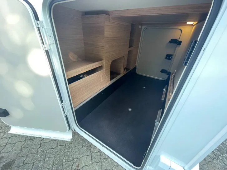Fahrzeugbild Weinsberg CaraCompact Suite 640 MEG ED. [PEPPER] MJ2026 #46