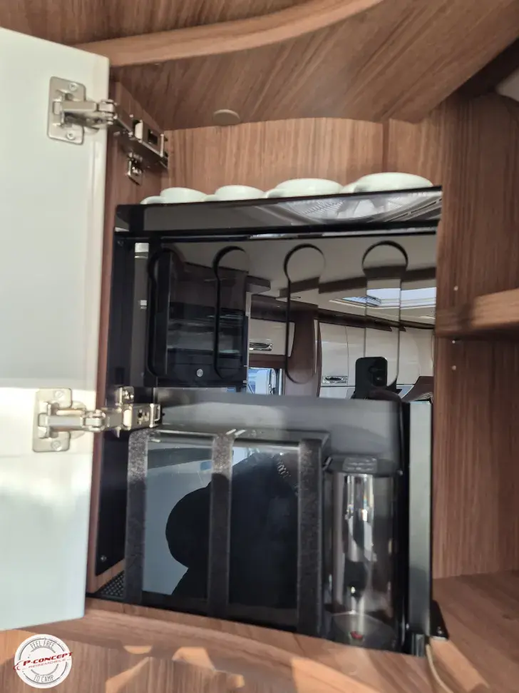 Fahrzeugbild Carthago chic e-line I 50 LE DA 2026 Listenpreis: 243.500€ #18