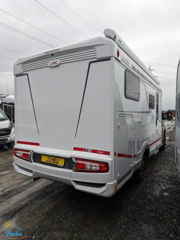 Fahrzeugbild LMC Cruiser V 646 G #5