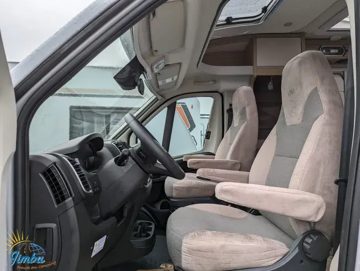 Fahrzeugbild LMC Cruiser V 646 G #7