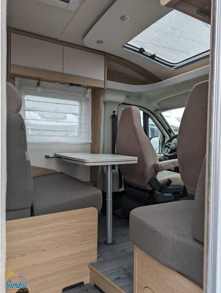 Fahrzeugbild LMC Cruiser V 646 G #12