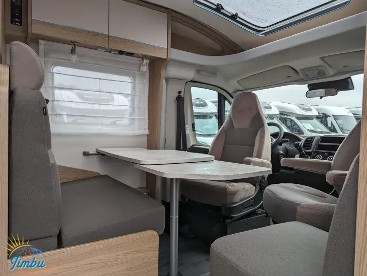 Fahrzeugbild LMC Cruiser V 646 G #15