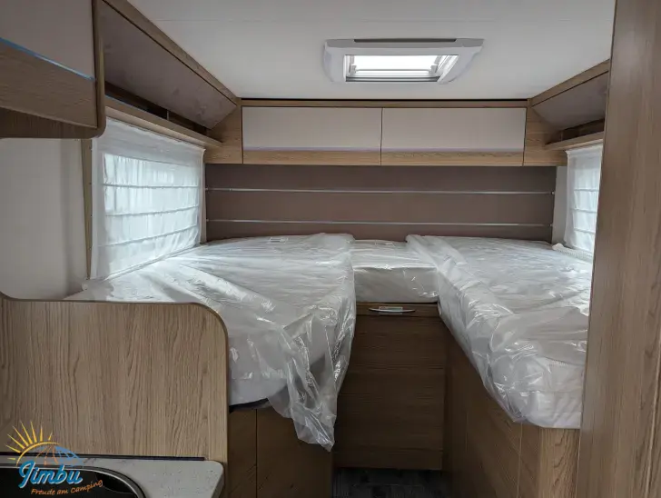 Fahrzeugbild LMC Cruiser V 646 G #26