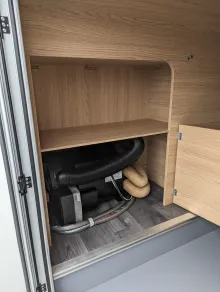 Fahrzeugbild LMC Cruiser V 646 G #39