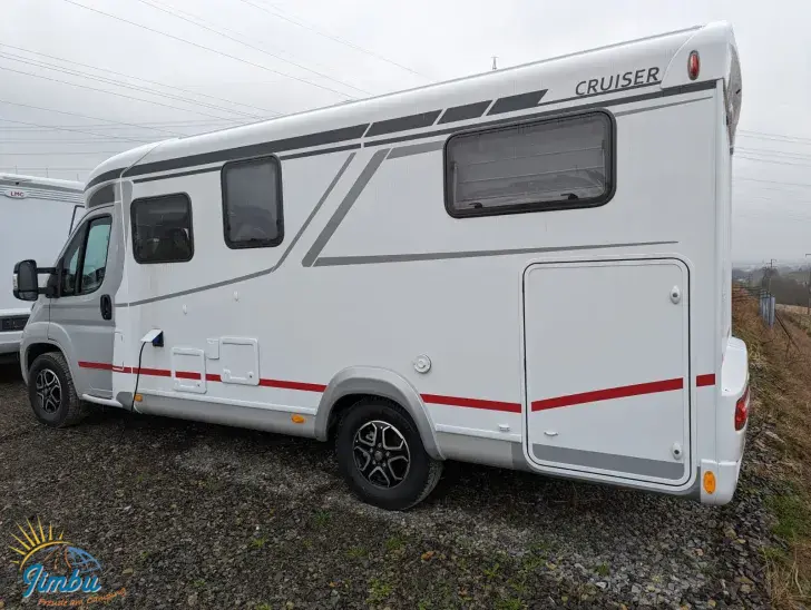 Fahrzeugbild LMC Cruiser V 646 G #6