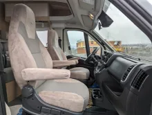 Fahrzeugbild LMC Cruiser V 646 G #10