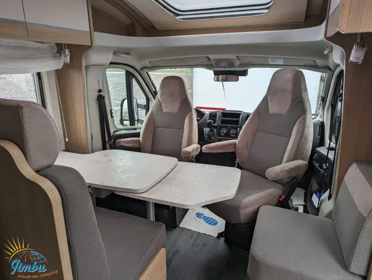 Fahrzeugbild LMC Cruiser V 646 G #16