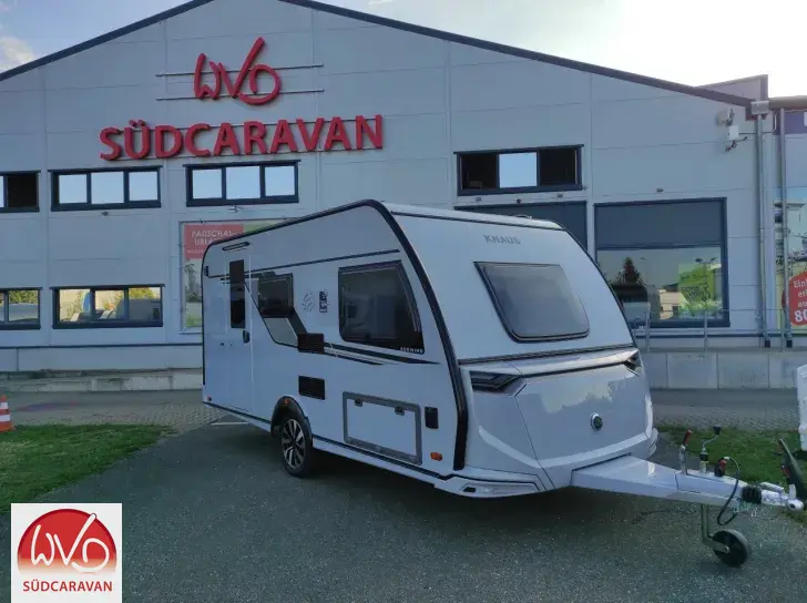 Fahrzeugbild Knaus Südwind 420 QD Black Selection #1