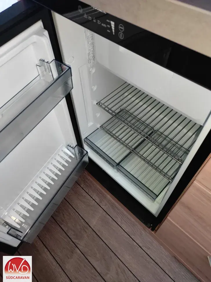 Fahrzeugbild Knaus Südwind 420 QD Black Selection #13