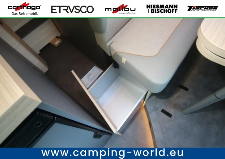 Fahrzeugbild Malibu Van First Class - Two Rooms 640 LE RB charming coupé #23