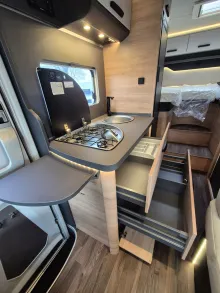 Fahrzeugbild Knaus L!VE / LIVE Wave 650 MEG *Black-Selection* #28