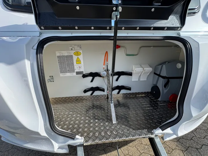 Fahrzeugbild LMC Sassino 460 E, MJ26, SASSINO PAKET #6