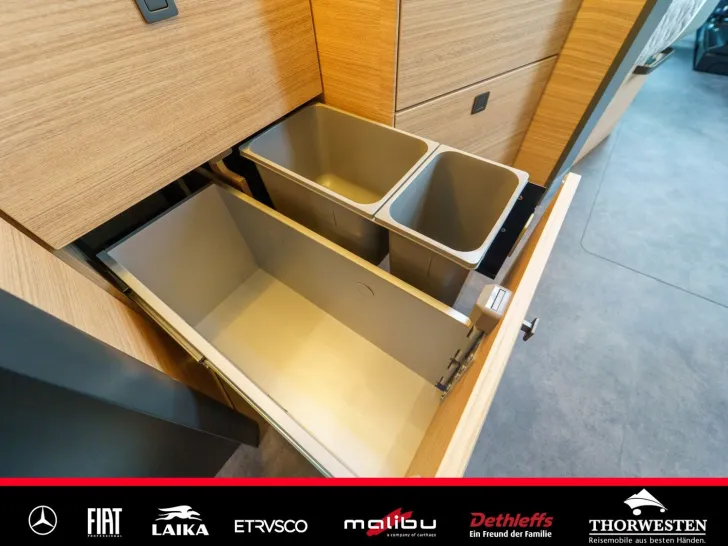 Fahrzeugbild Malibu I 470 RB LE K comfort Mercedes CHIARO Modell 26 #23