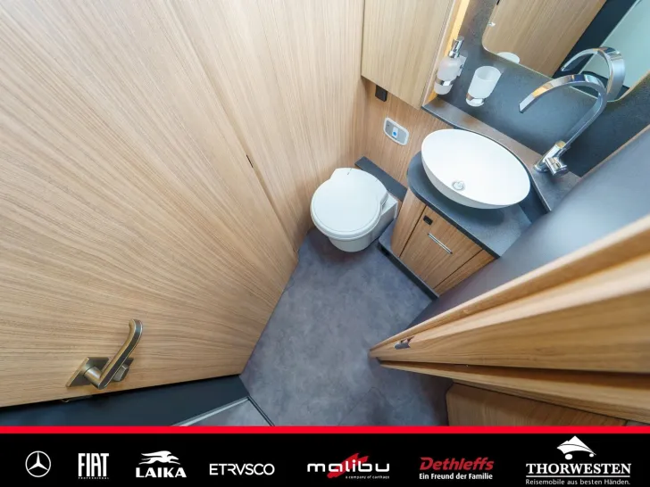 Fahrzeugbild Malibu I 470 RB LE K comfort Mercedes CHIARO Modell 26 #35