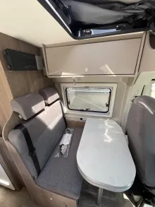 Fahrzeugbild Carado pro CV 600 AHK, Solar, Dieselheizung, Automatik #7