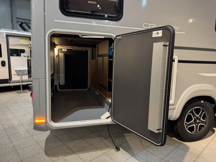 Fahrzeugbild LMC Cruiser 740 EL, Automatik, Safety, LED, Solar #16
