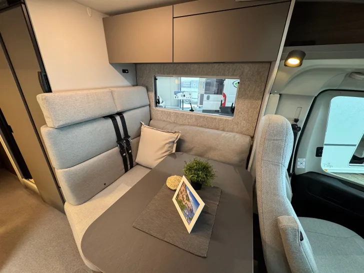 Fahrzeugbild LMC Cruiser 740 EL, Automatik, Safety, LED, Solar #25