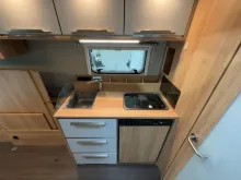 Fahrzeugbild Knaus Deseo 400 TR / Hubbett/Mover/Markise / Vorzelt #9