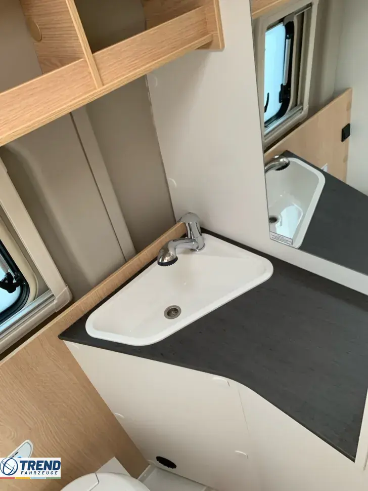 Fahrzeugbild Sunlight Camper Van Cliff 600 Adventure Edition #16