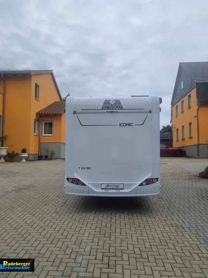 Fahrzeugbild Etrusco T-Modell Base 6.9 SBC #7