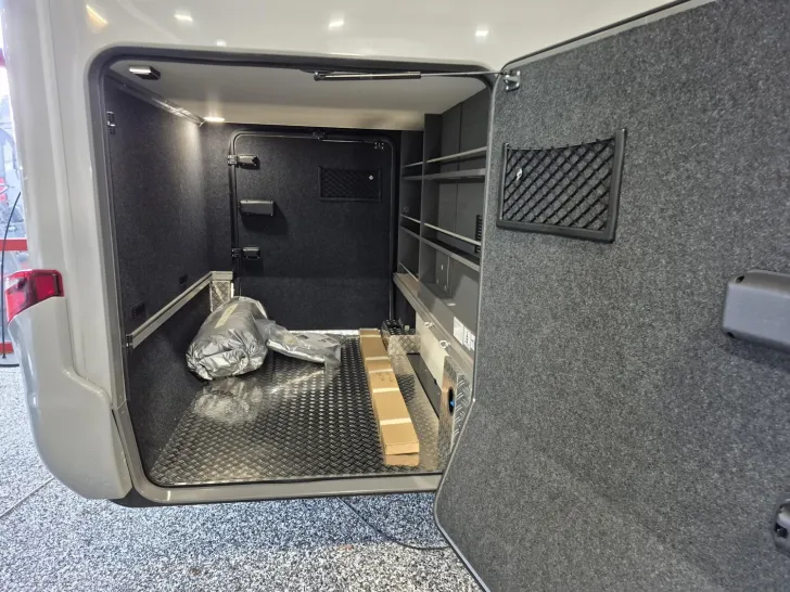 Fahrzeugbild Hymer B-Klasse MC I 680 /Arktis+Autarkie-Pkt/Dachklima #7