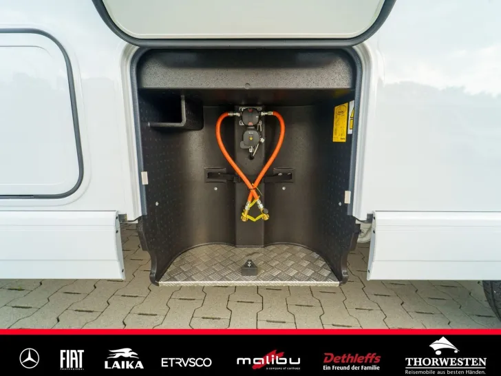 Fahrzeugbild Malibu I 470 RB LE K comfort CHIARO LONDON *Modell 26* #11