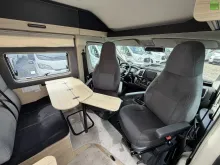 Fahrzeugbild Challenger Van Sport Edition V114 Arctic Safety Solar 2027 #10